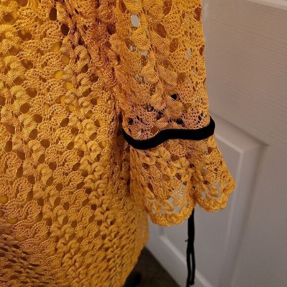 Olivia blu Crochet top - Picture 5 of 8